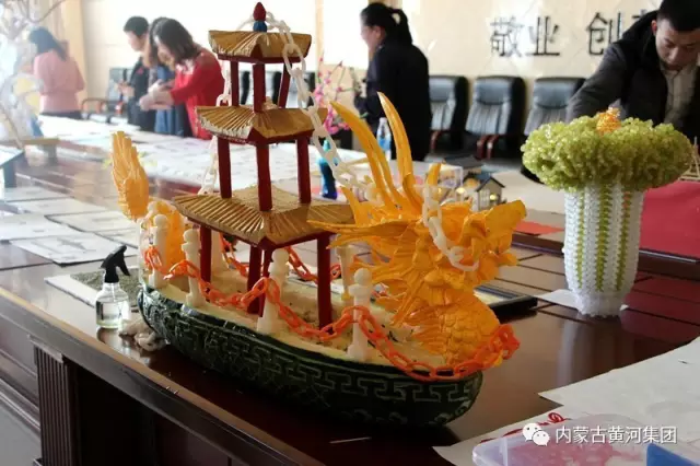 黃河集團(tuán)第二屆職工文化藝術(shù)獲獎(jiǎng)攝影作品—《萬泉大酒店夜景》