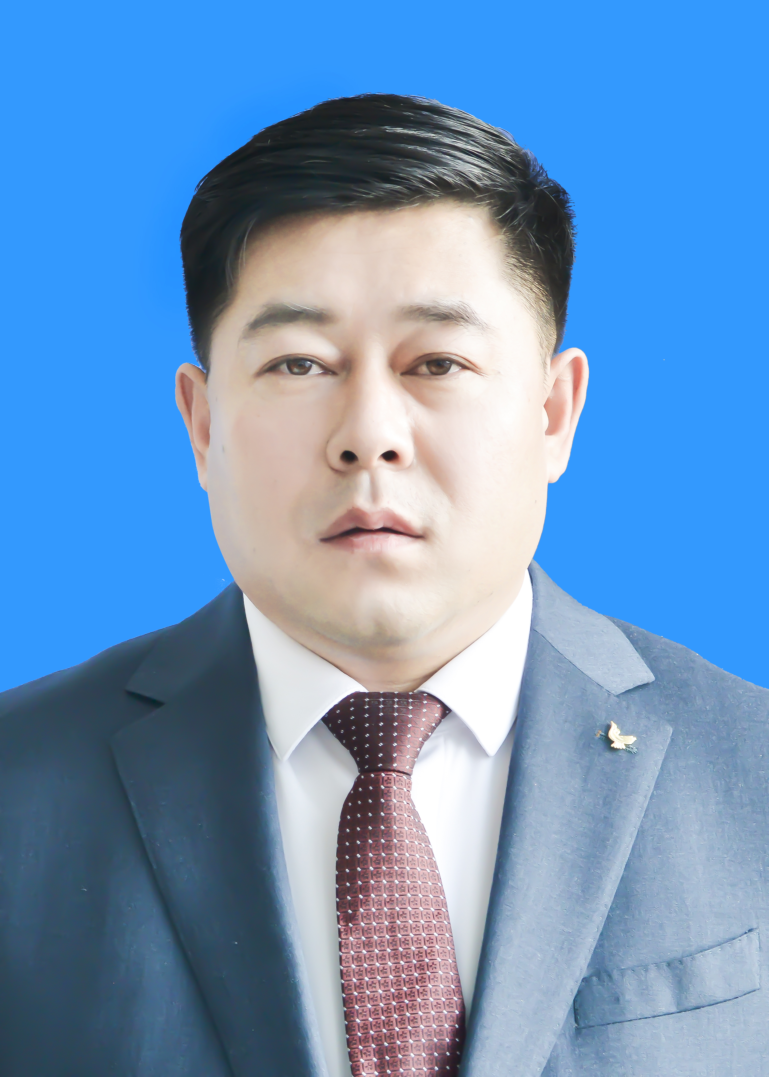 張寶川 集團董事  財務總監